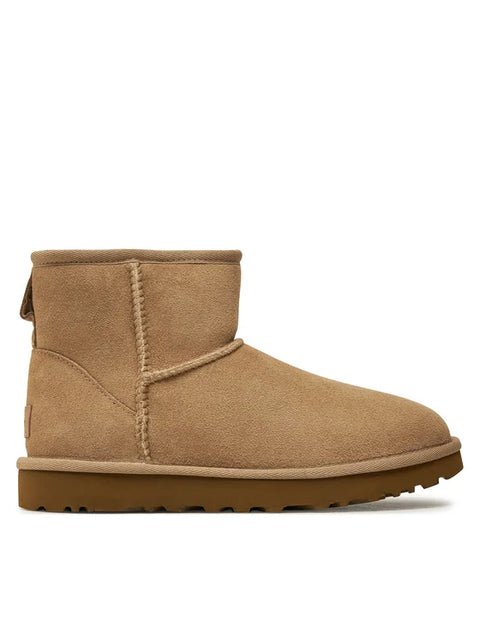 Cizme UGG Classic Mini II