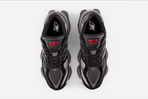 New Balance 9060 BLK